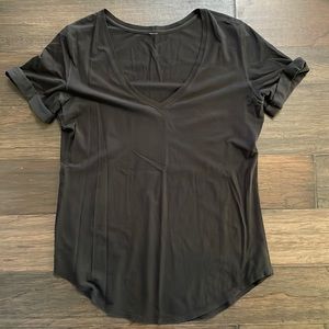Lululemon love tee size 8